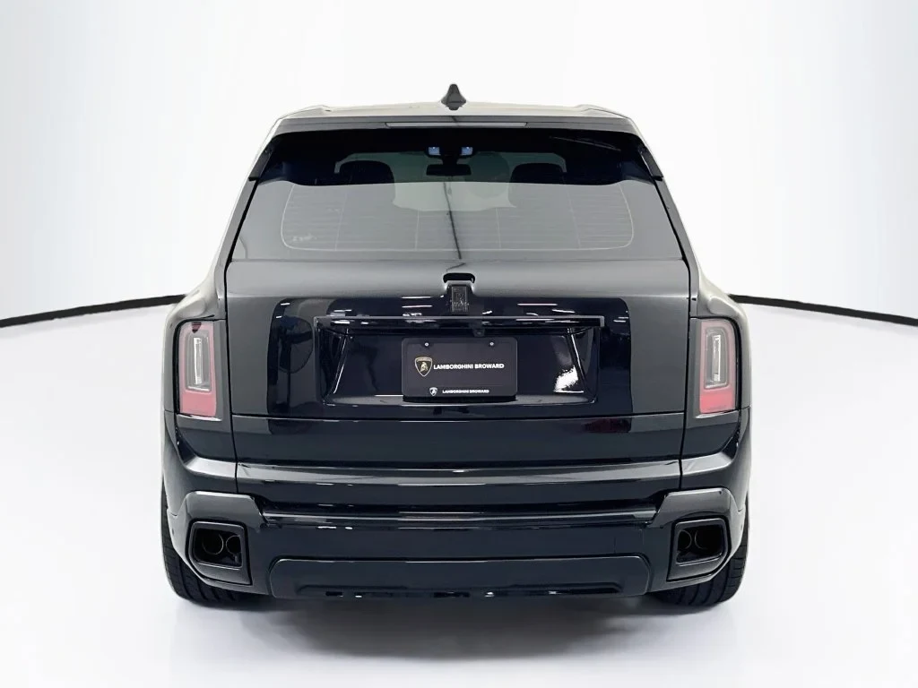 2026 Rolls-Royce Cullinan Series II, rear three-quarter view, Black