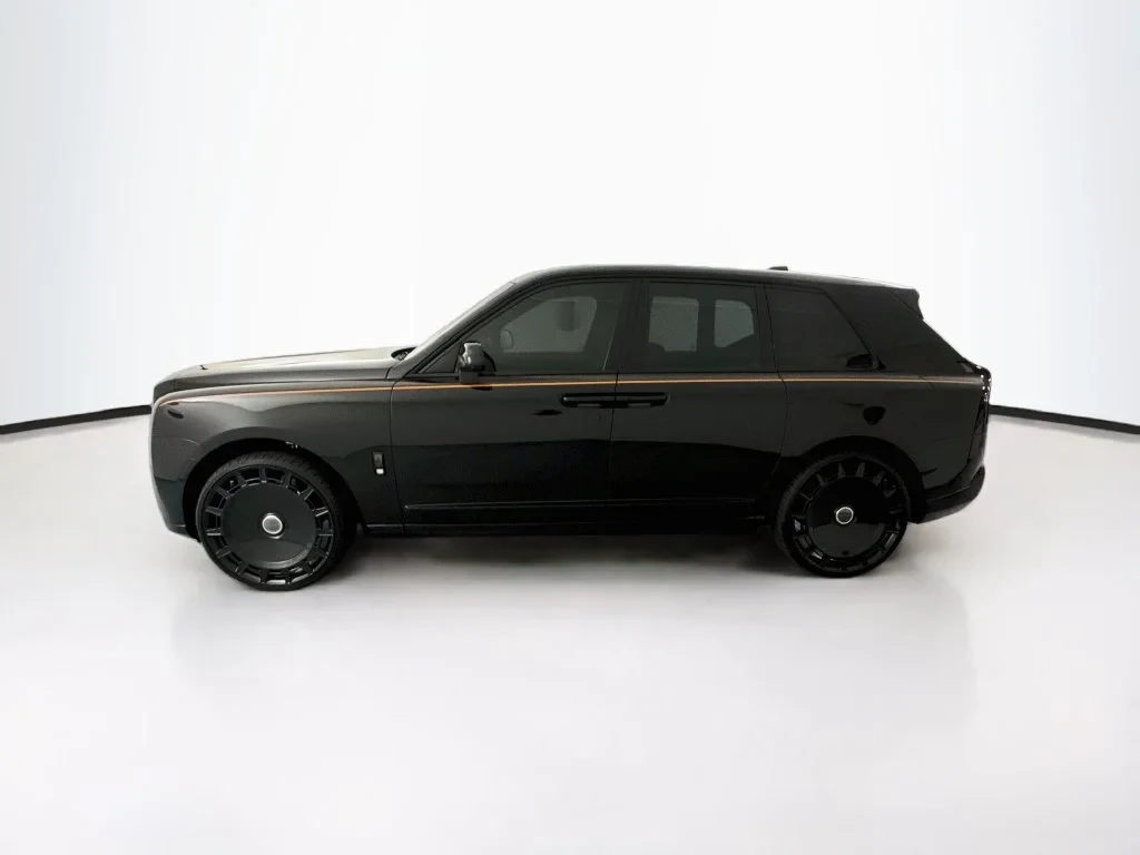 2026 Rolls-Royce Cullinan Series II for sale, exterior, Black