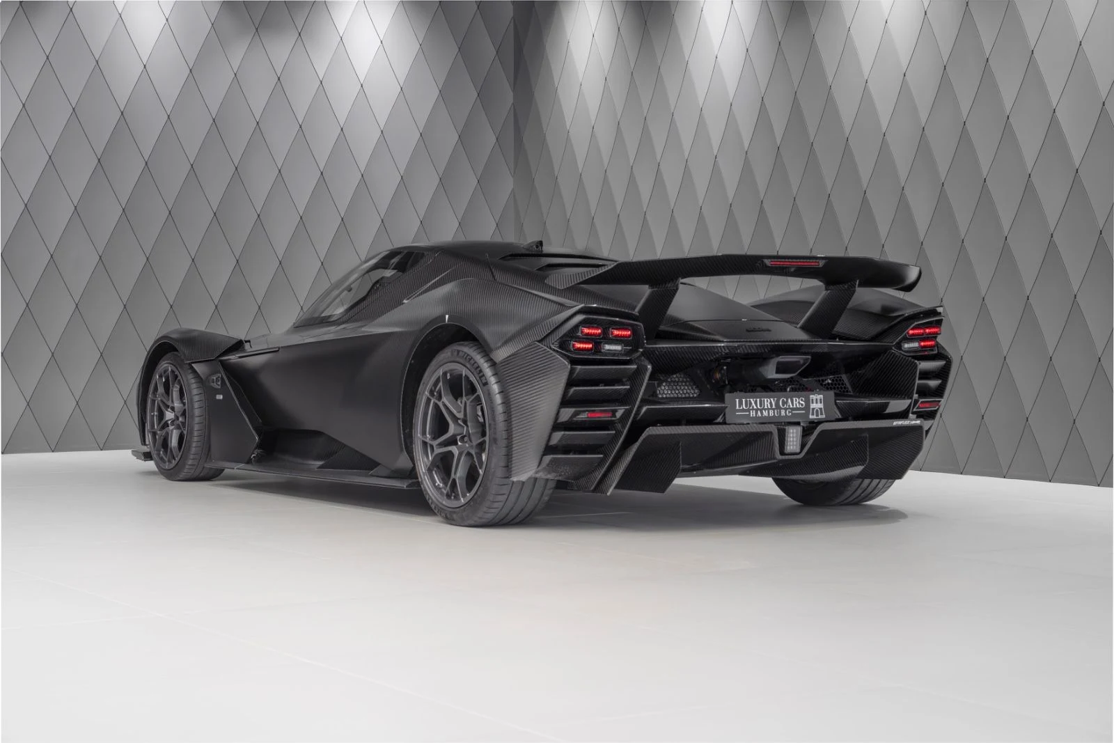 KTM X-Bow GT-XR, 5/10
