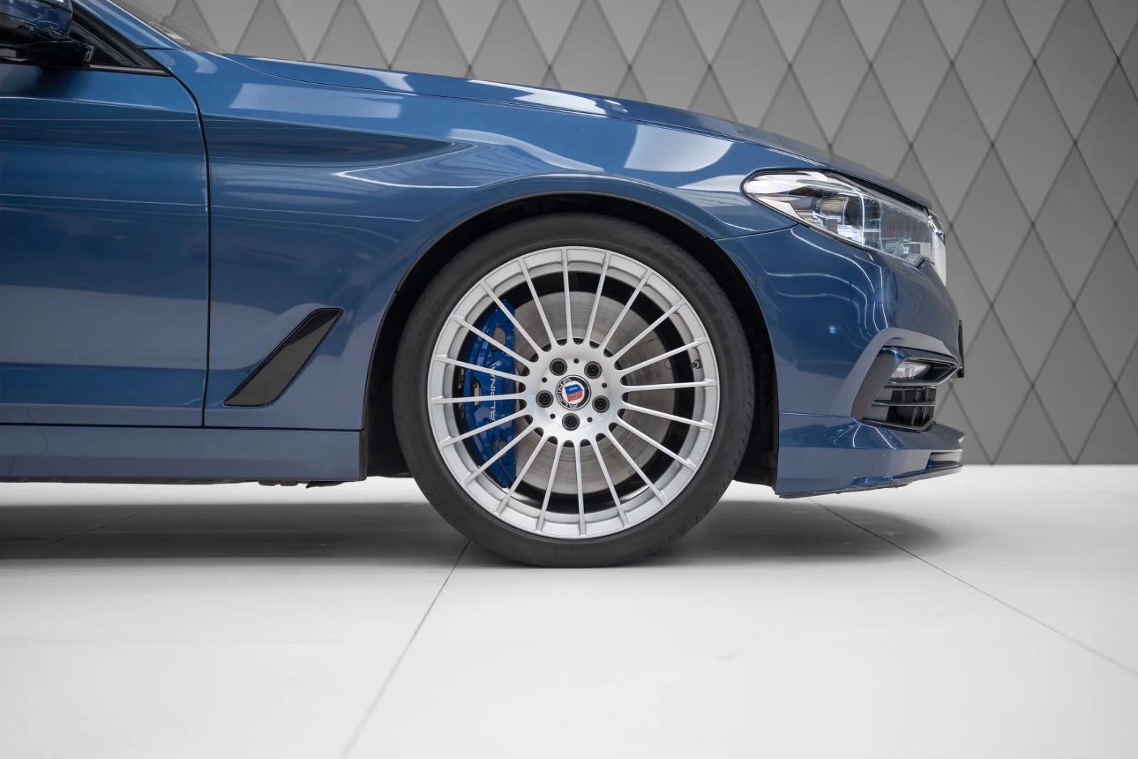 Alpina B5 Bi-Turbo Touring (G31), 6/10