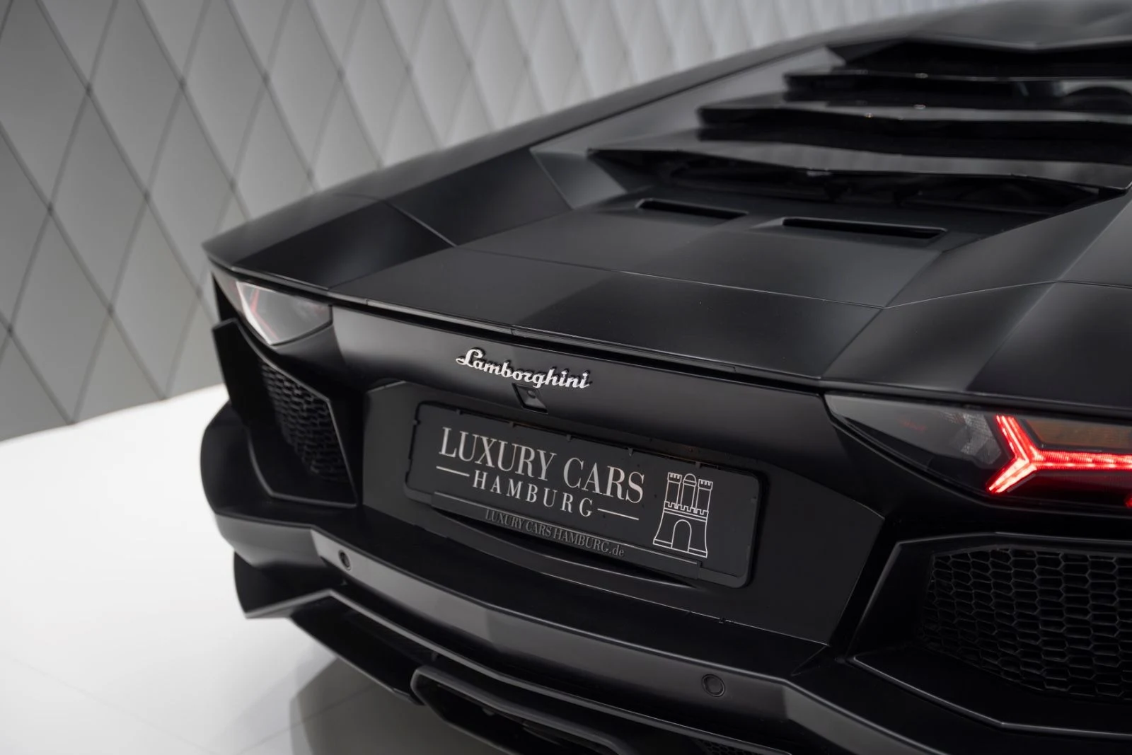 Lamborghini Aventador LP 700-4, 8/10