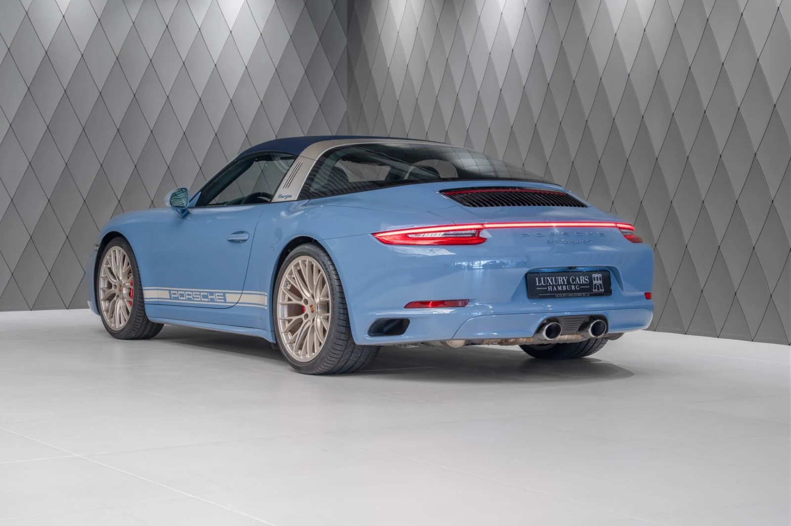 Porsche 911 Targa 4S Exclusive Edition (991), 4/10