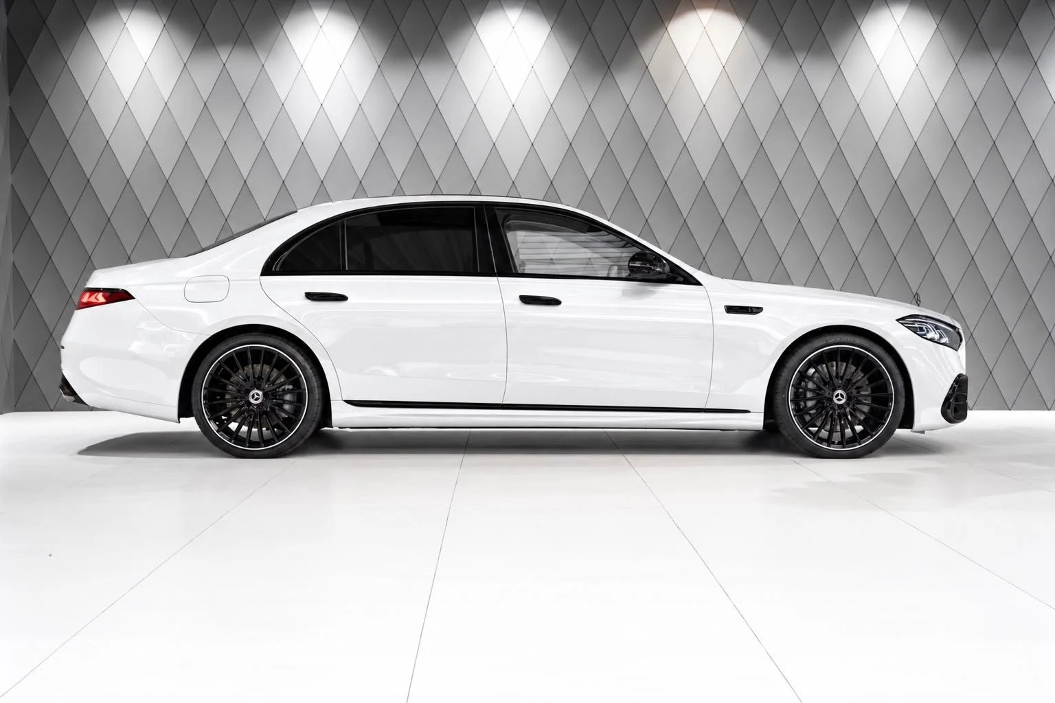 Mercedes-Benz S 580 4MATIC L (W223), 2/10