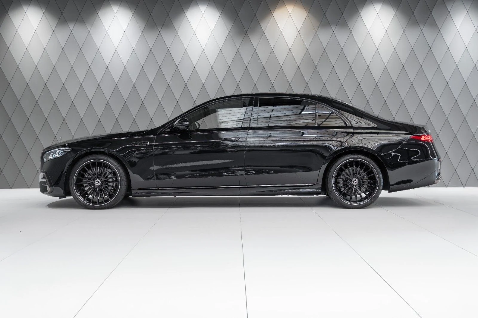 Mercedes-Benz S 580 4MATIC L (W223), 3/9