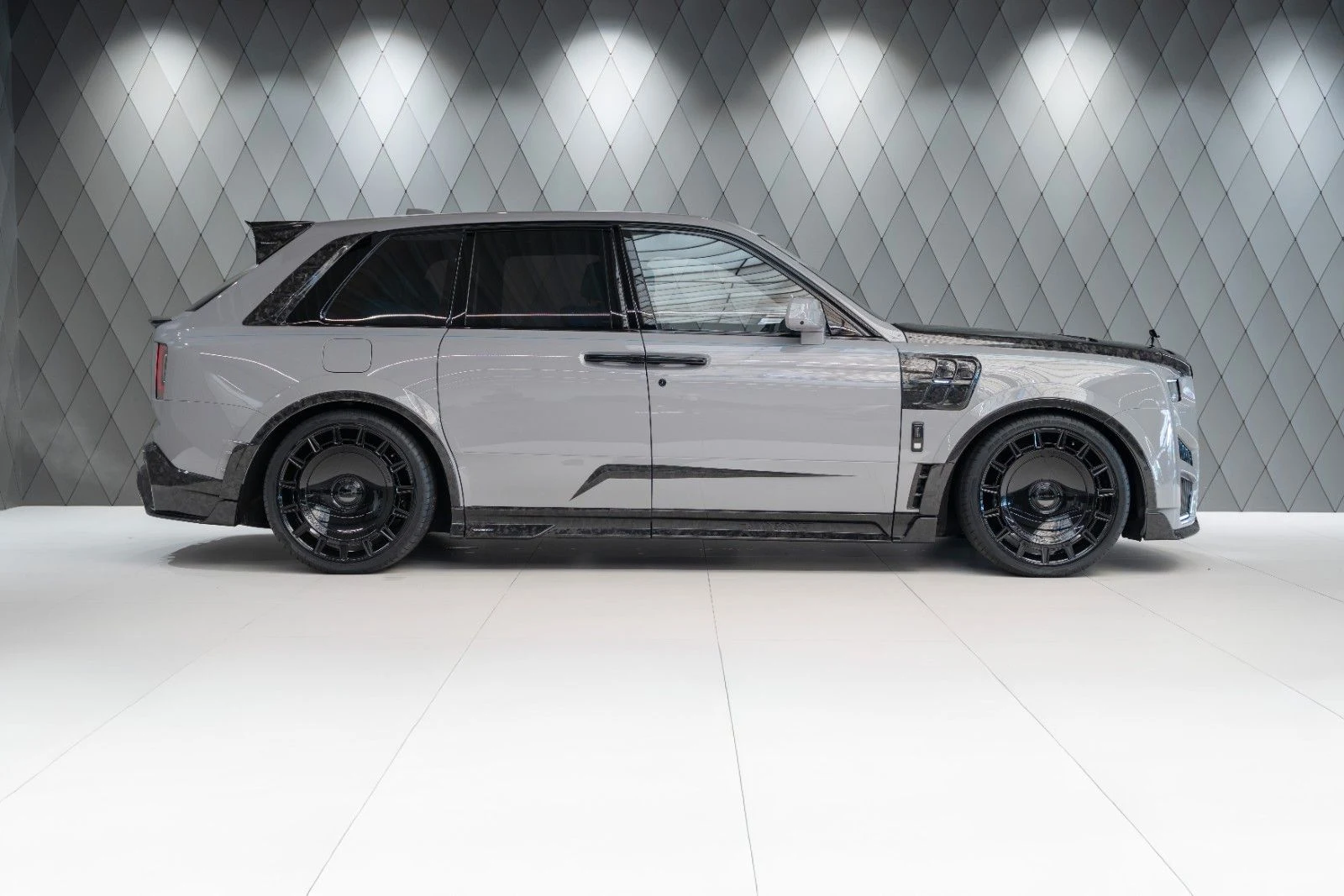 Mansory Cullinan Series II, 2/10