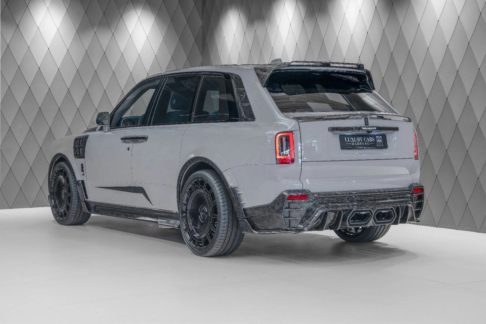 Mansory Cullinan Series II, 4/10