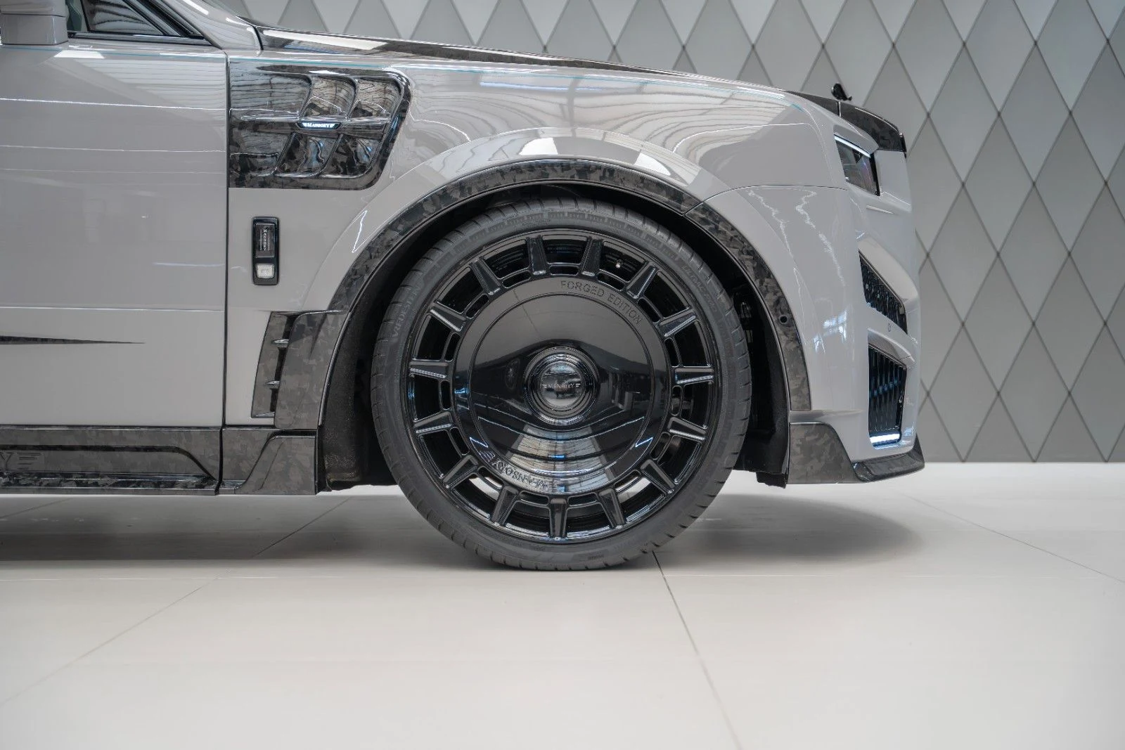 Mansory Cullinan Series II, 6/10