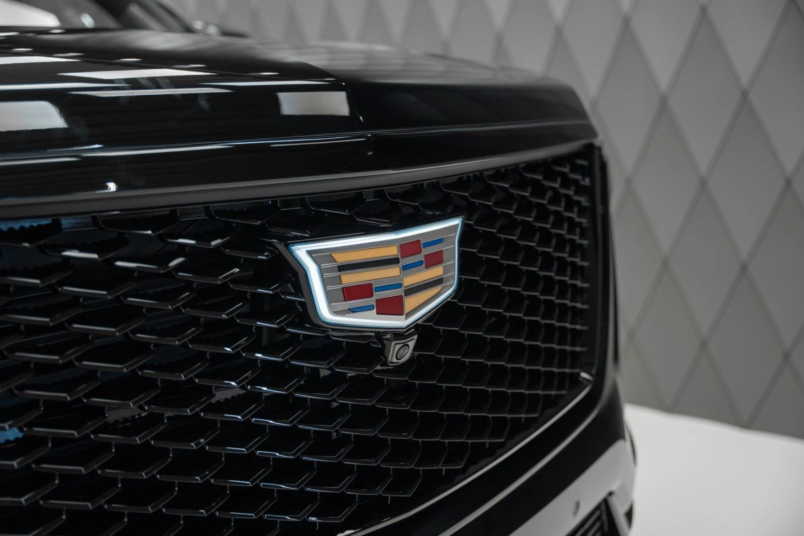 Cadillac Escalade, 7/10