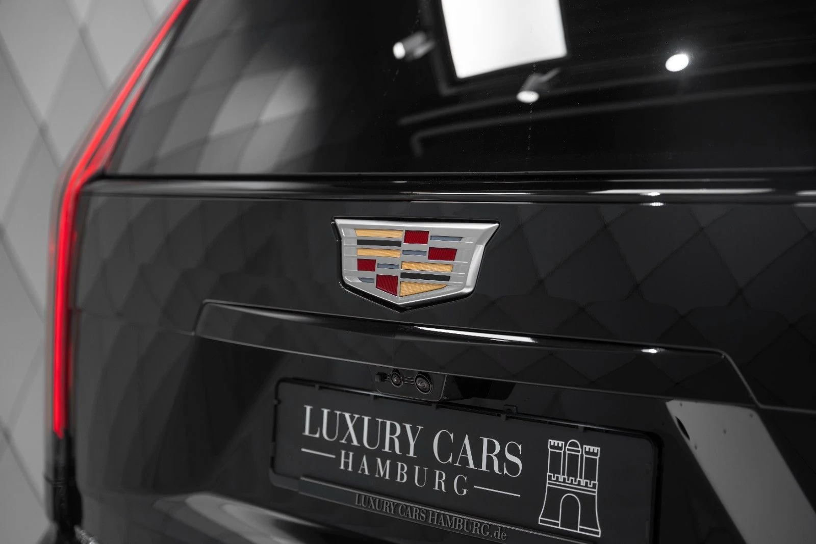 Cadillac Escalade ESV, 8/10