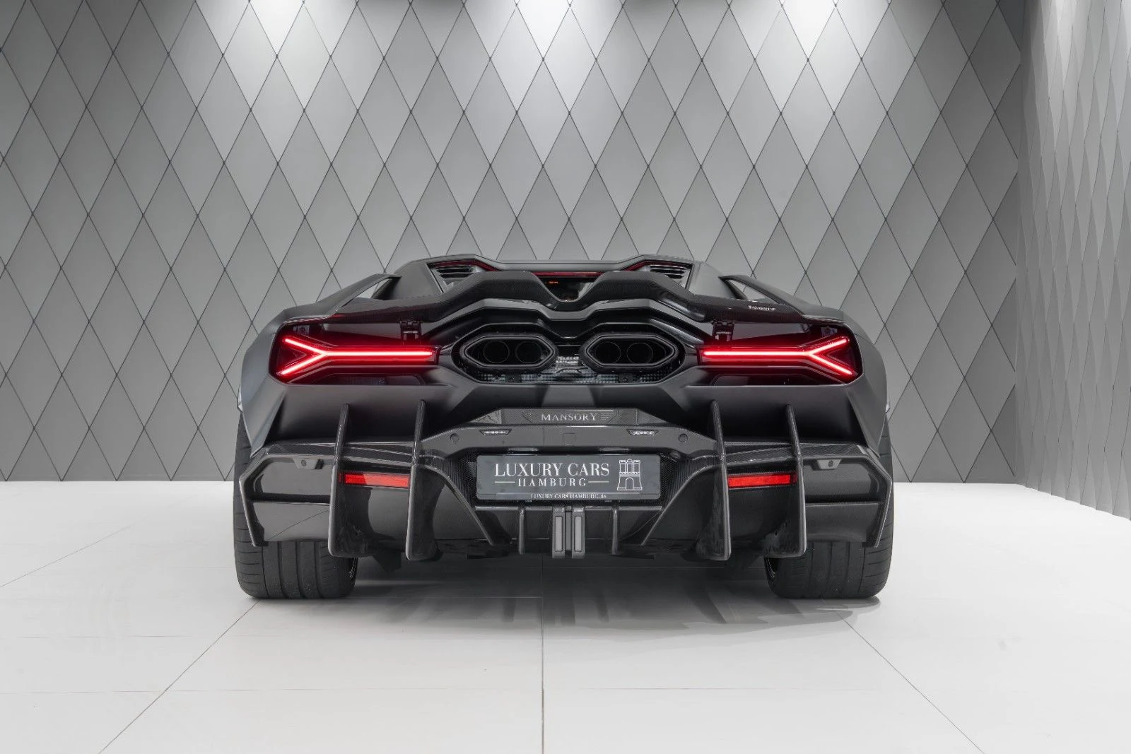 Mansory Revuelto, 5/10