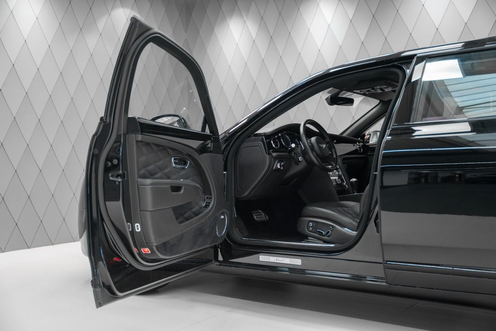 Bentley Mulsanne Speed, 8/10