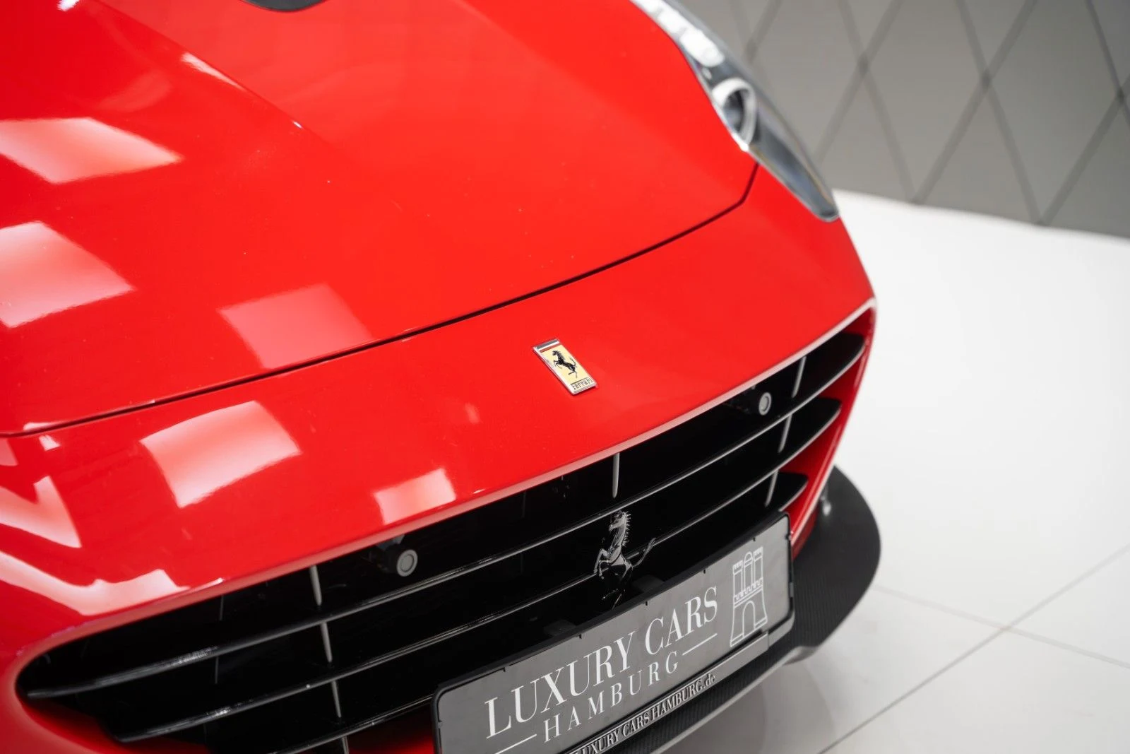 Ferrari California T, 7/10