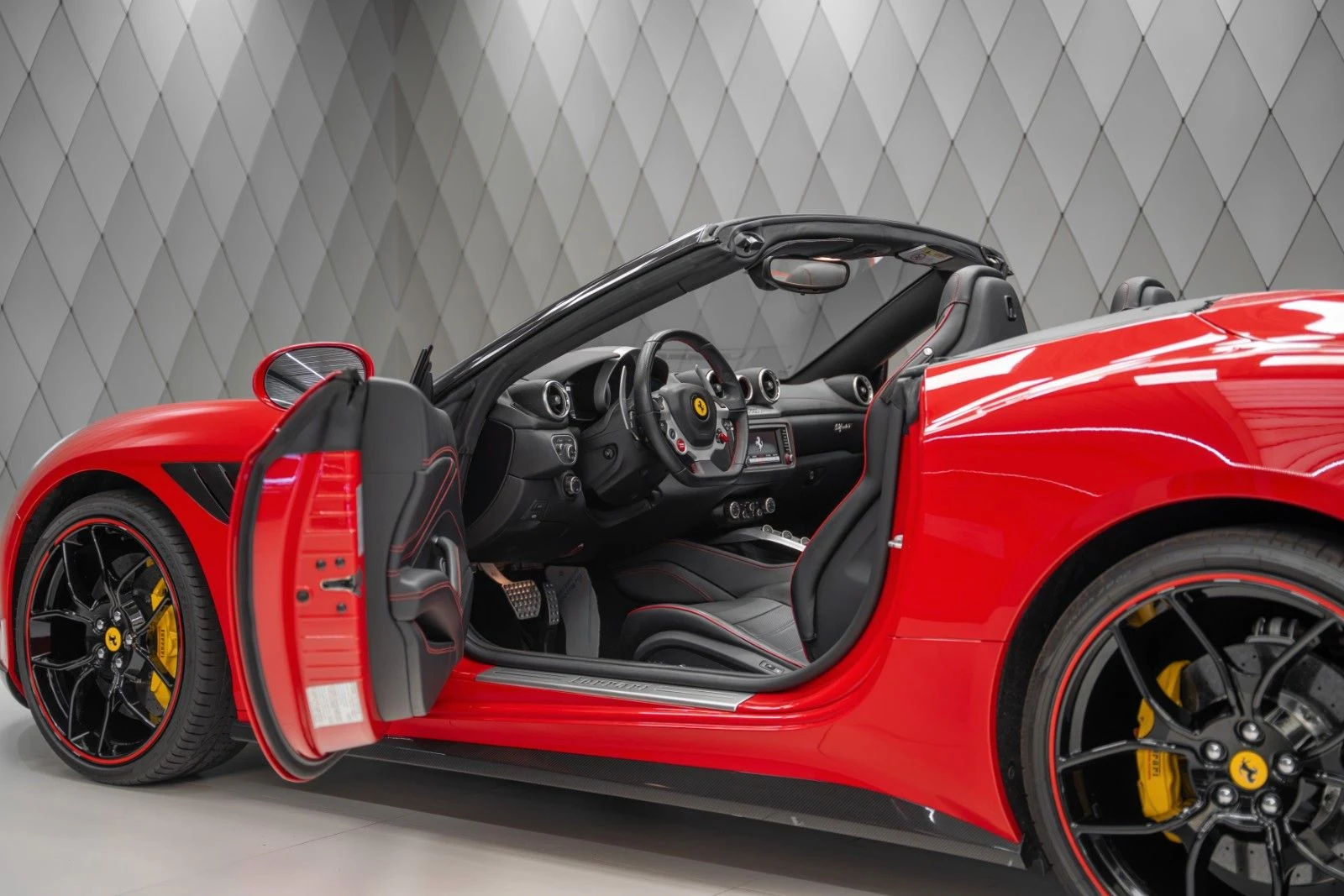 Ferrari California T, 10/10
