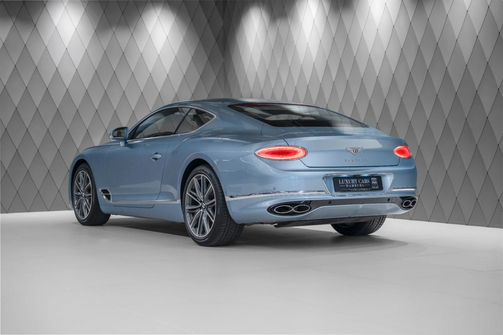 Bentley Continental GT V8 Mulliner, 4/10