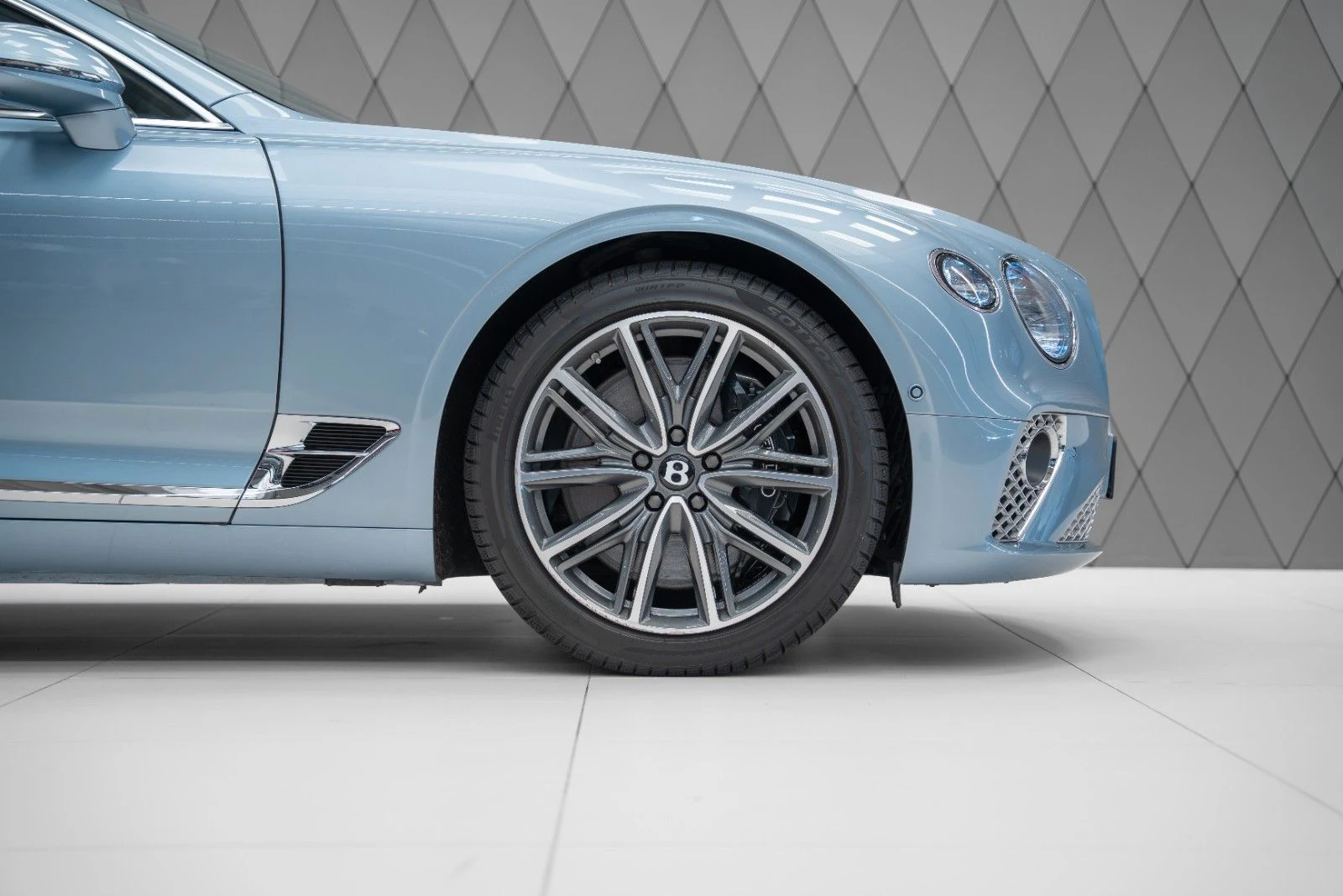 Bentley Continental GT V8 Mulliner, 6/10
