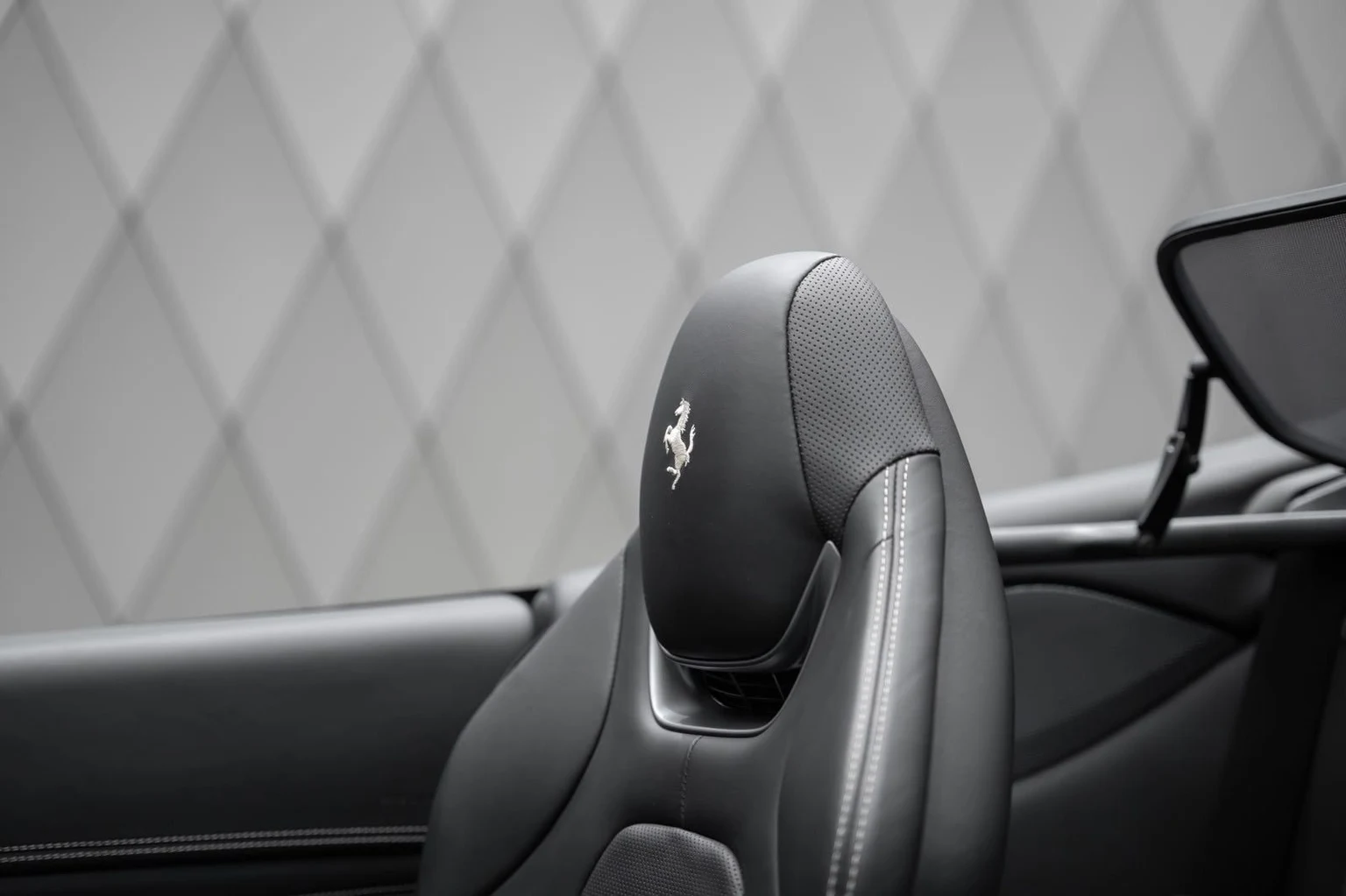 Ferrari Portofino M, 6/10