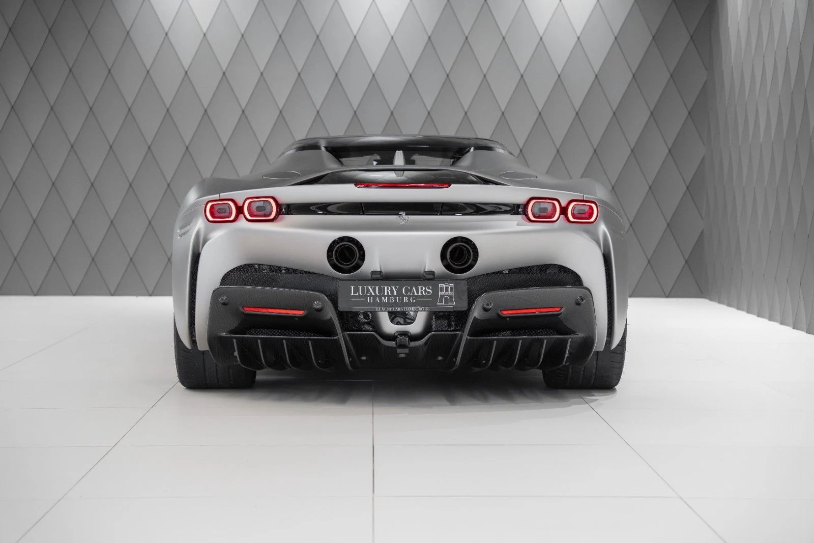 Ferrari SF90 Spider, 5/10