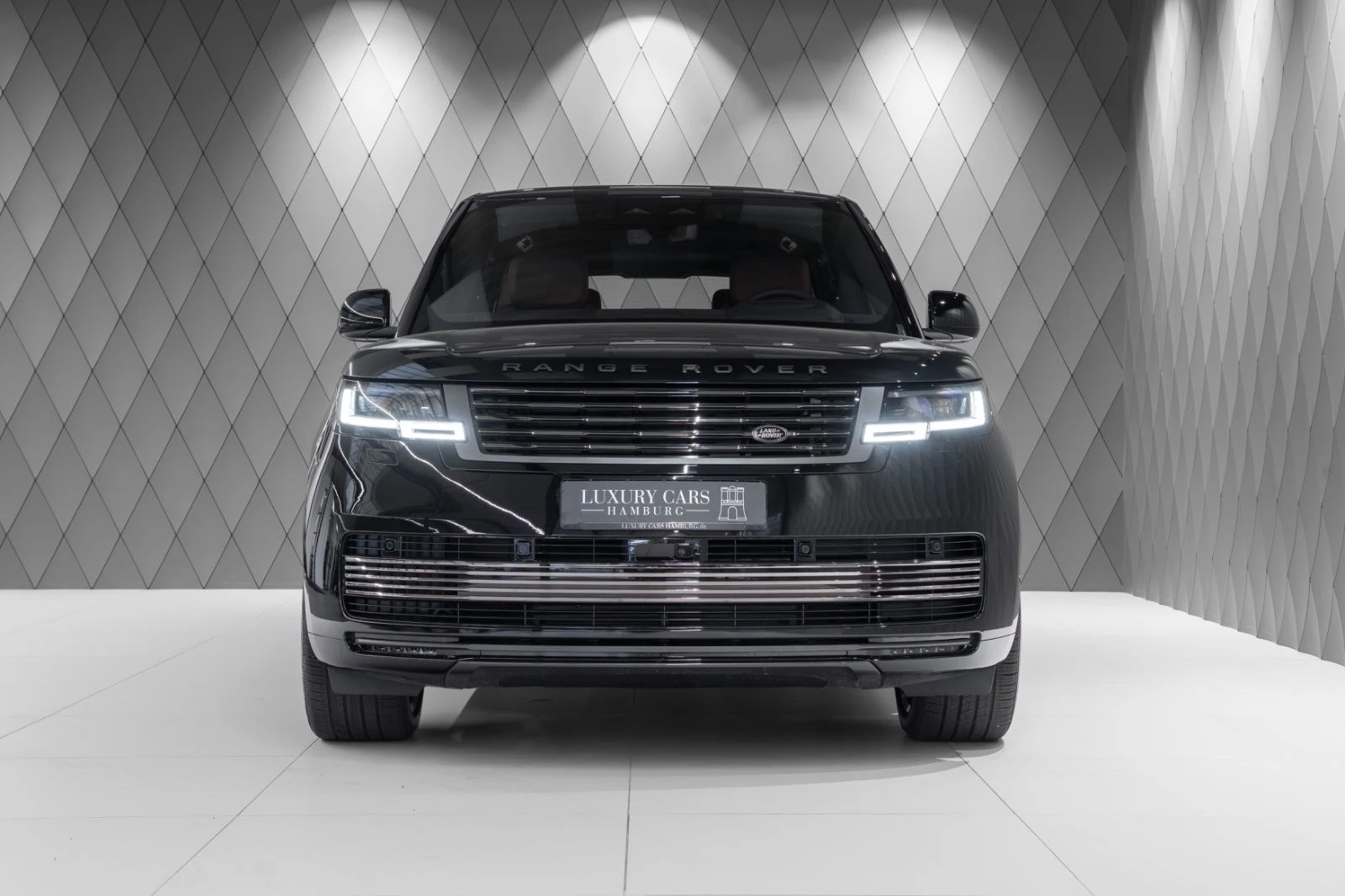Black Range Rover SV LWB, full front view