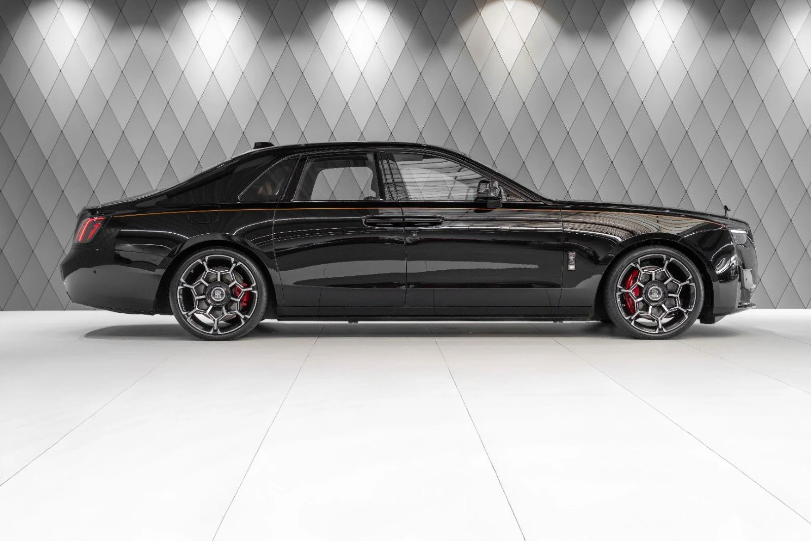 Rolls-Royce Ghost Black Badge (Series II), 4/10