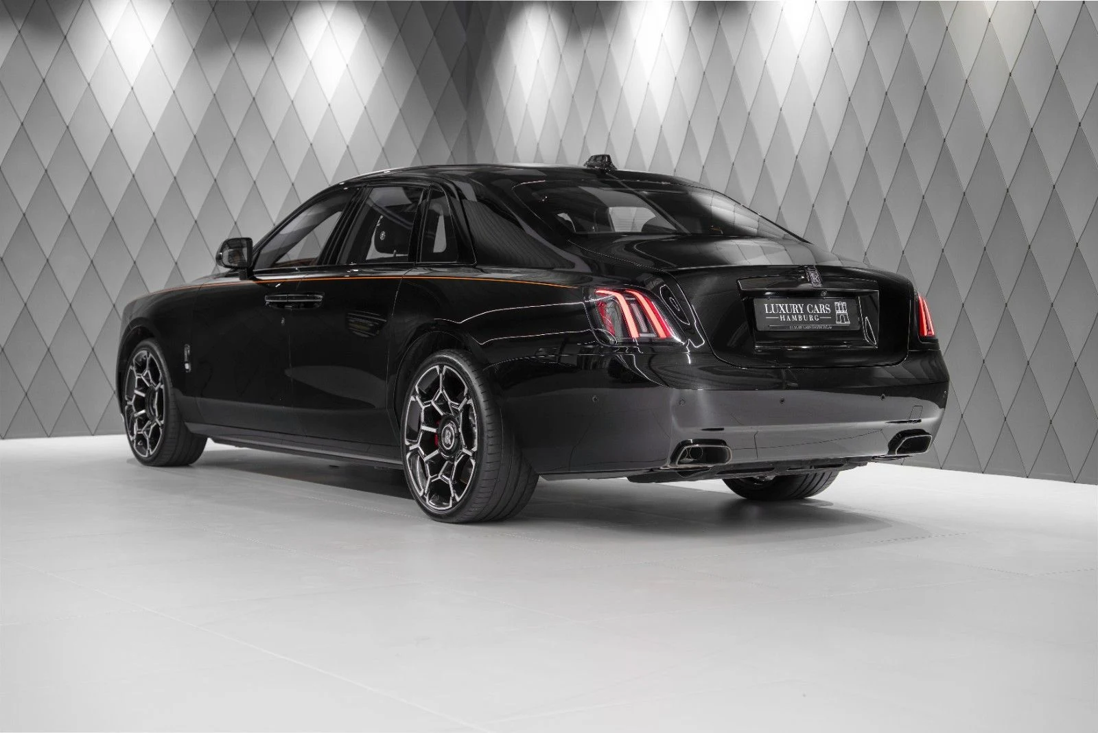 Rolls-Royce Ghost Black Badge (Series II), 6/10