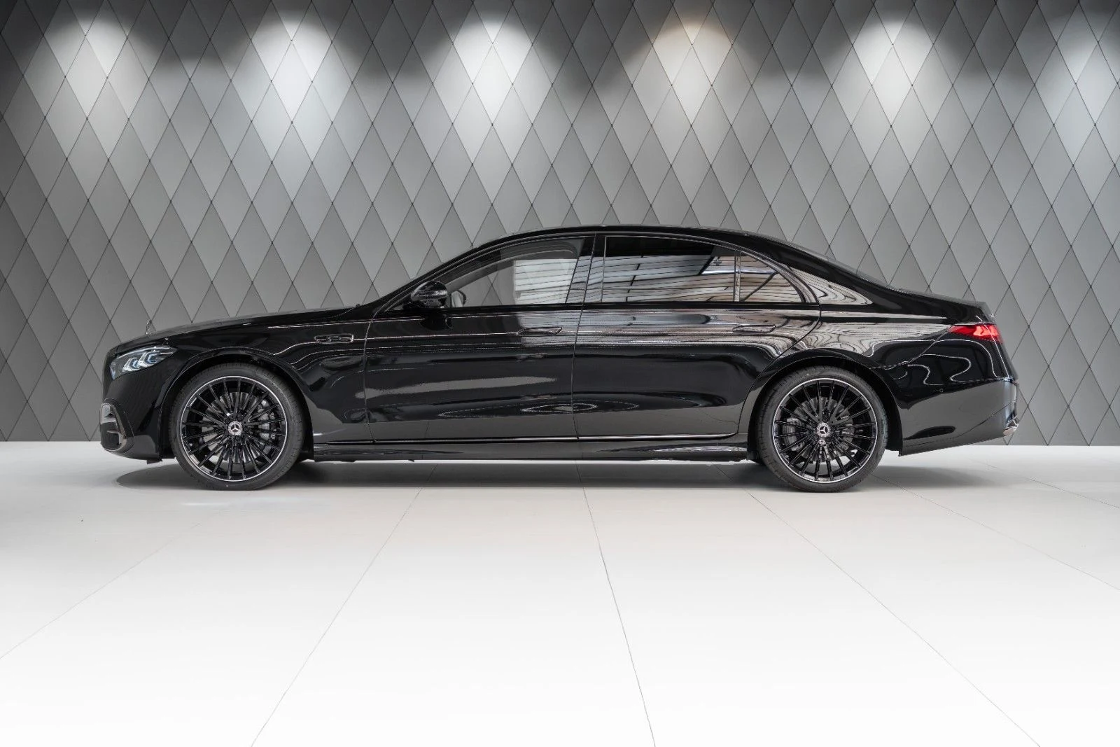Mercedes-Benz S 450 d 4MATIC L (W223), 3/10