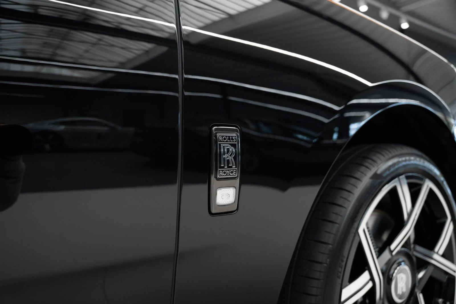 Rolls-Royce Cullinan Black Badge (Series II), 7/10