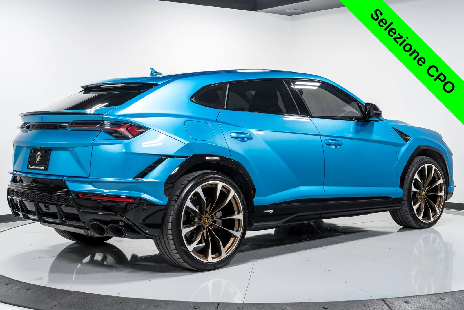 2024 Lamborghini Urus S, 2/30