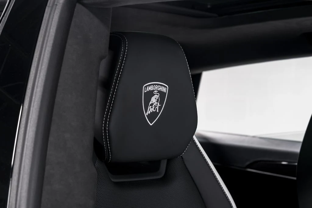2025 Lamborghini Urus SE, 18/30