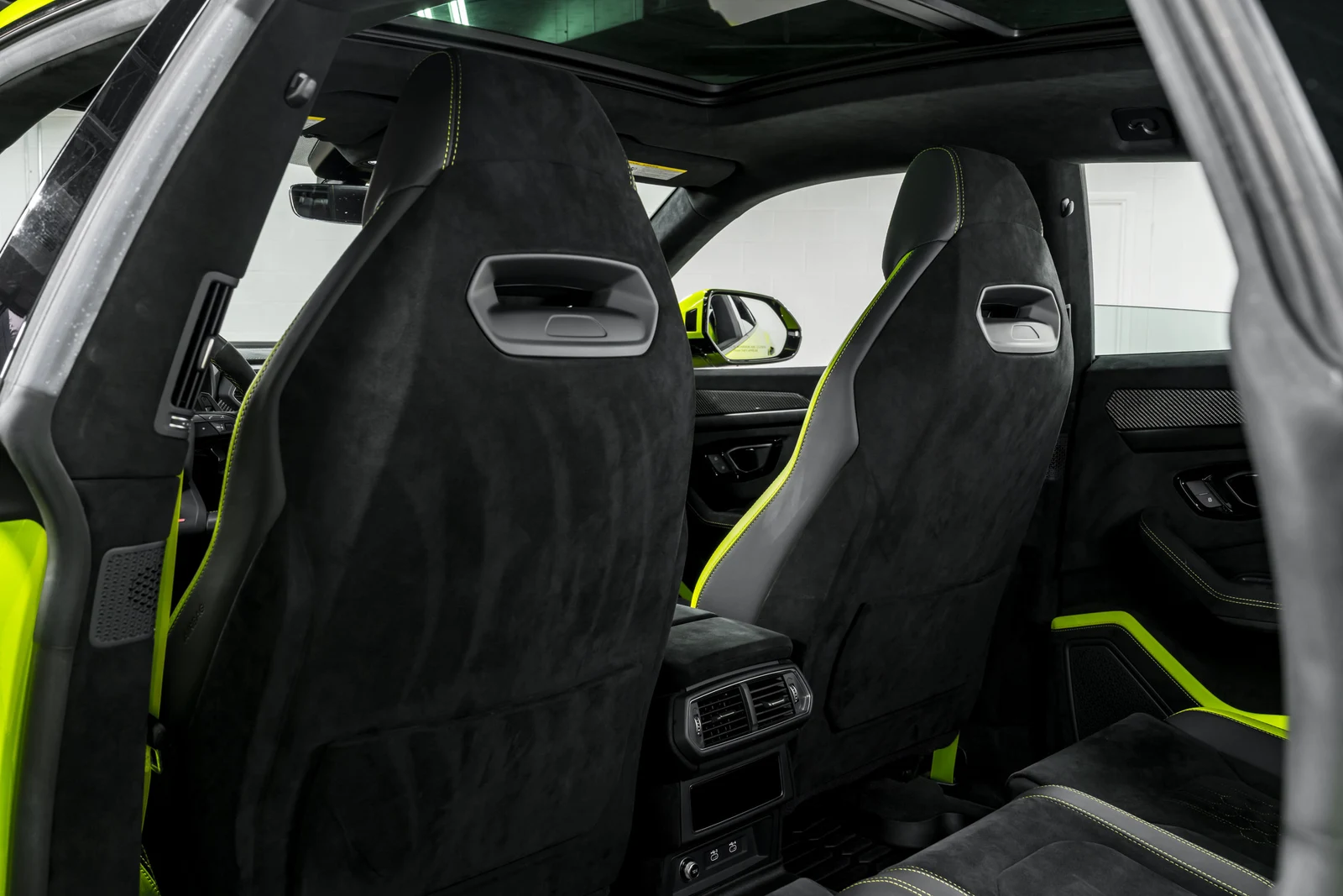 2024 Lamborghini Urus Performante, 14/30