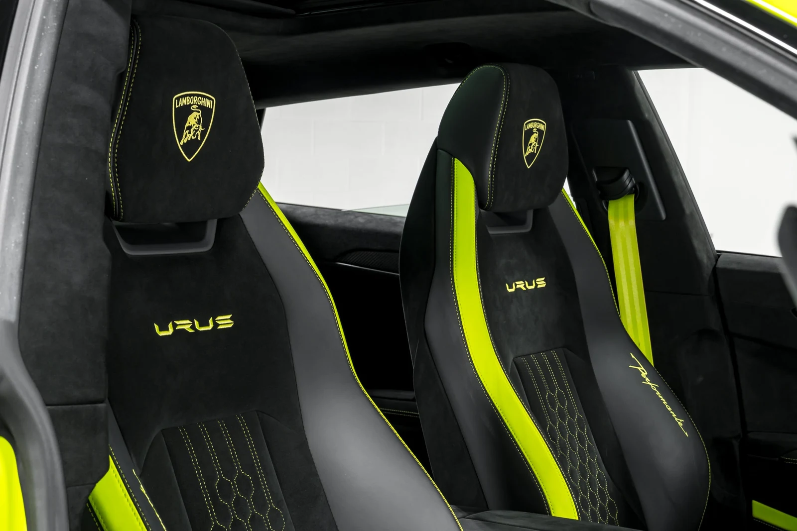 2024 Lamborghini Urus Performante, 18/30