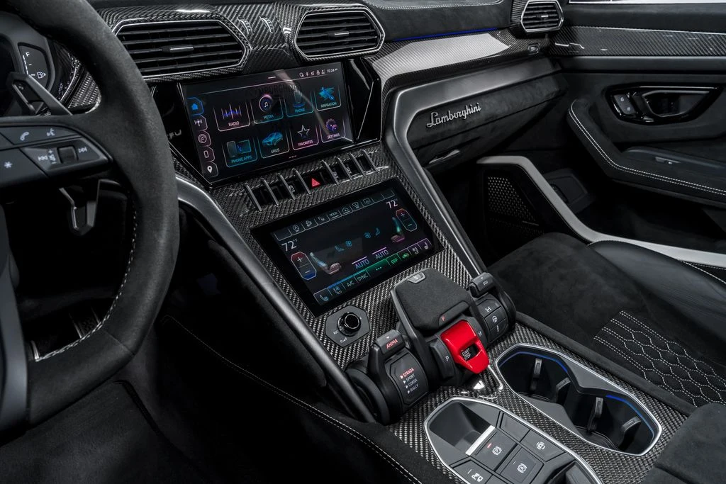 2023 Lamborghini Urus Performante, 11/30