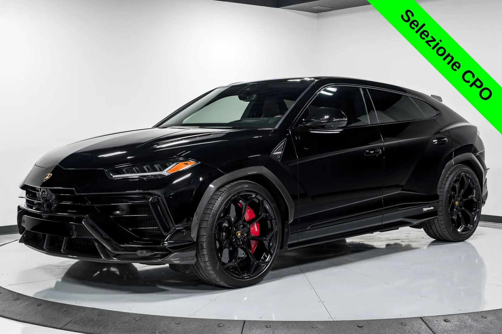 2023 Lamborghini Urus Performante, 4/30