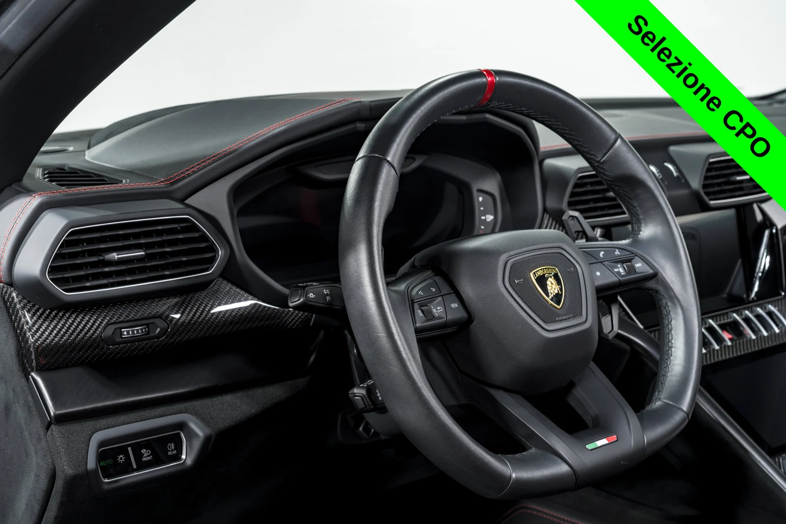 2023 Lamborghini Urus Performante, 7/30