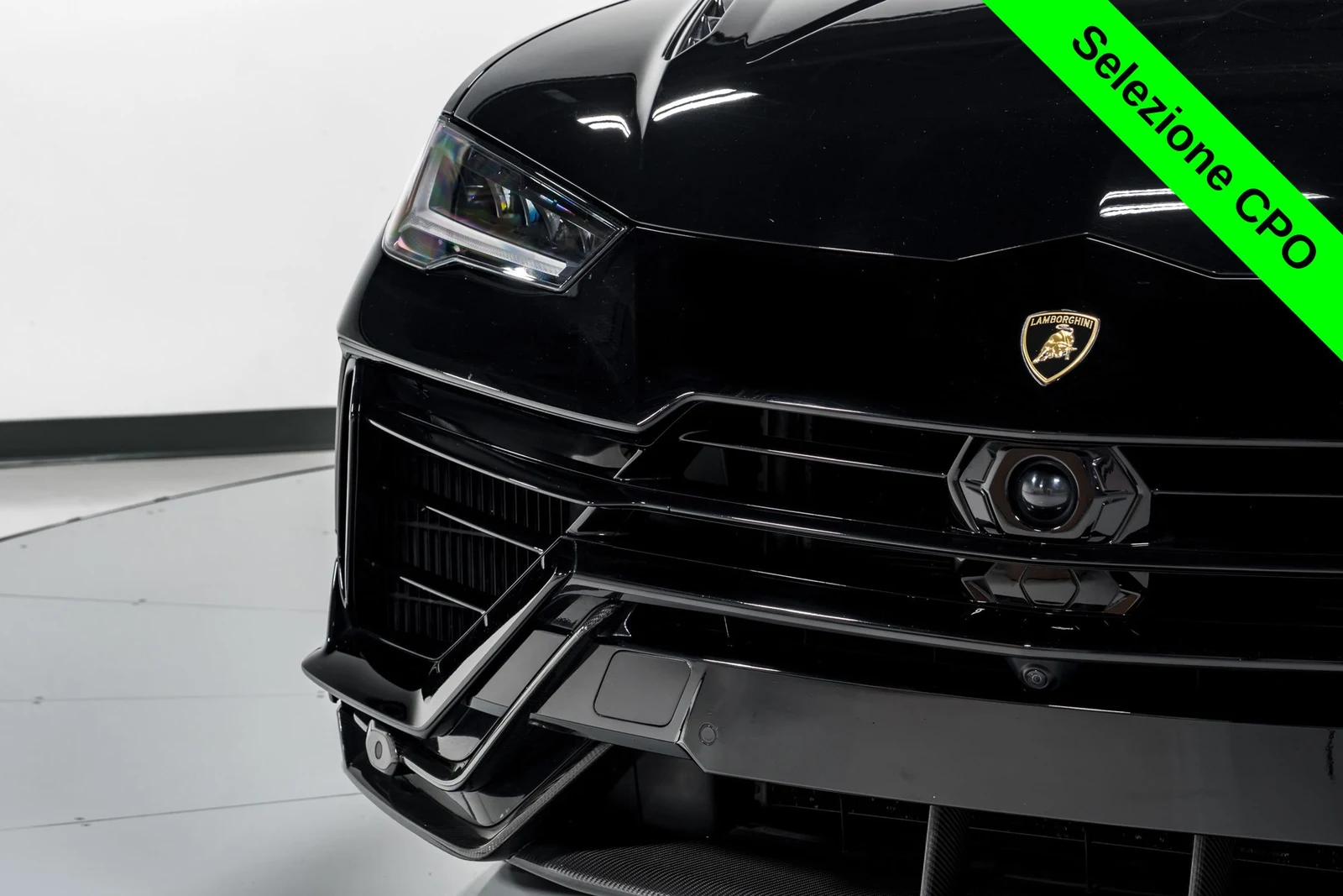 2023 Lamborghini Urus Performante, 21/30