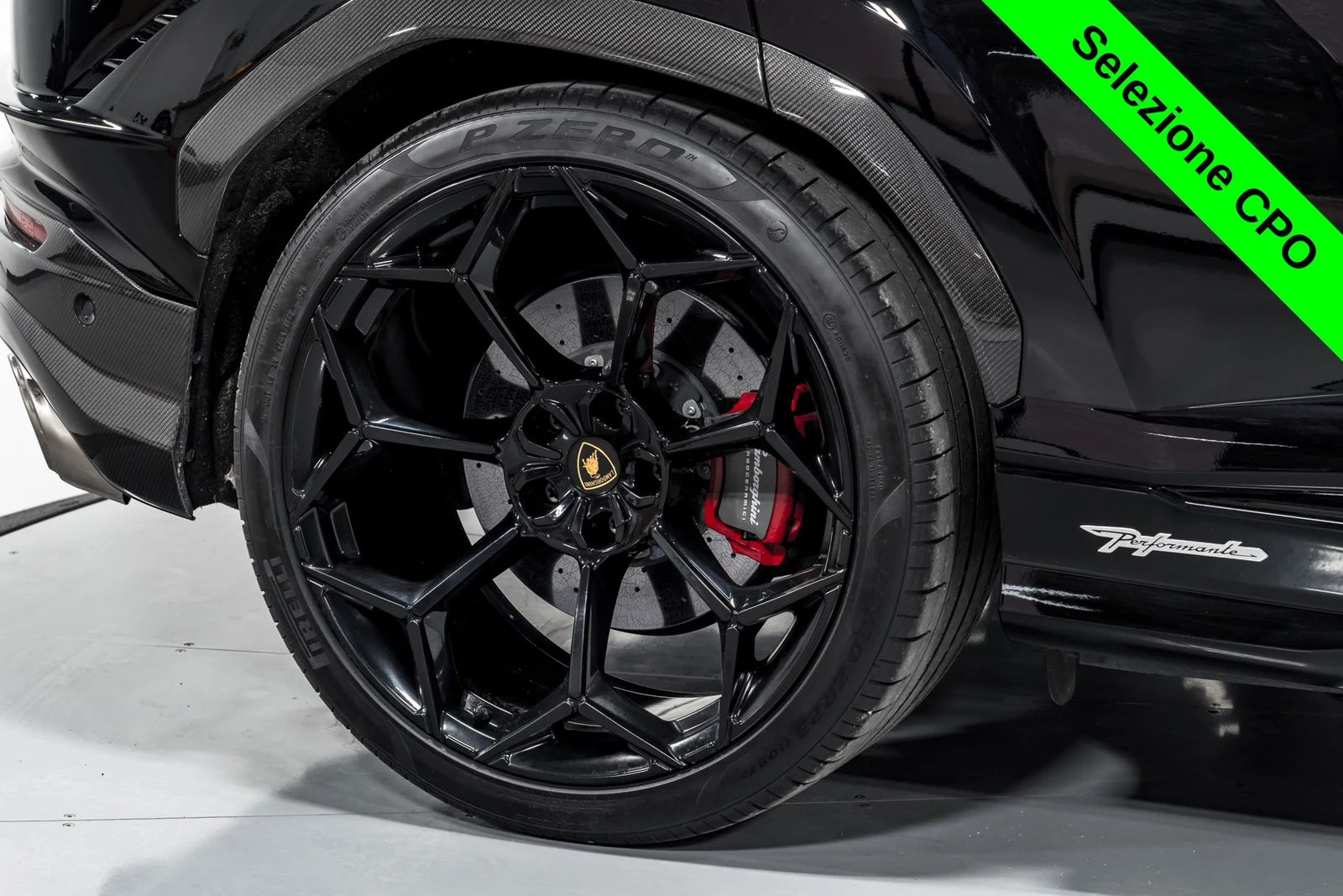 2023 Lamborghini Urus Performante, 26/30