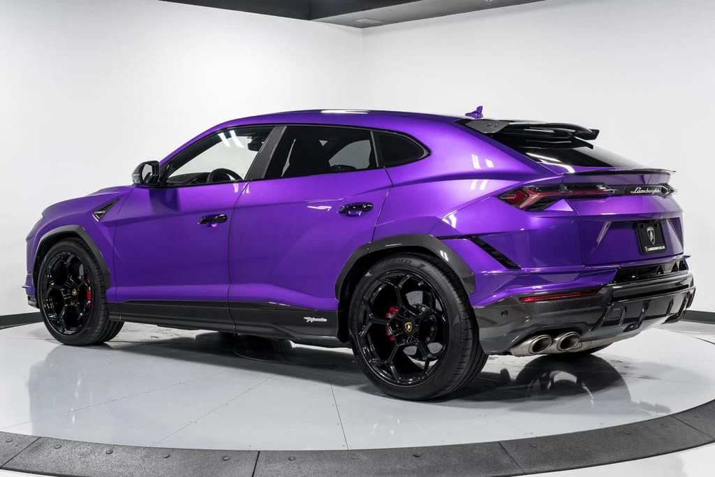 2024 Lamborghini Urus Performante, 3/30