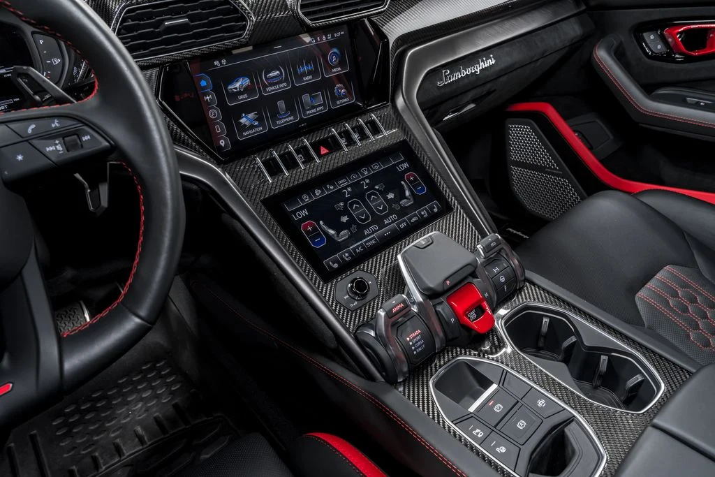 2024 Lamborghini Urus Performante, 11/30
