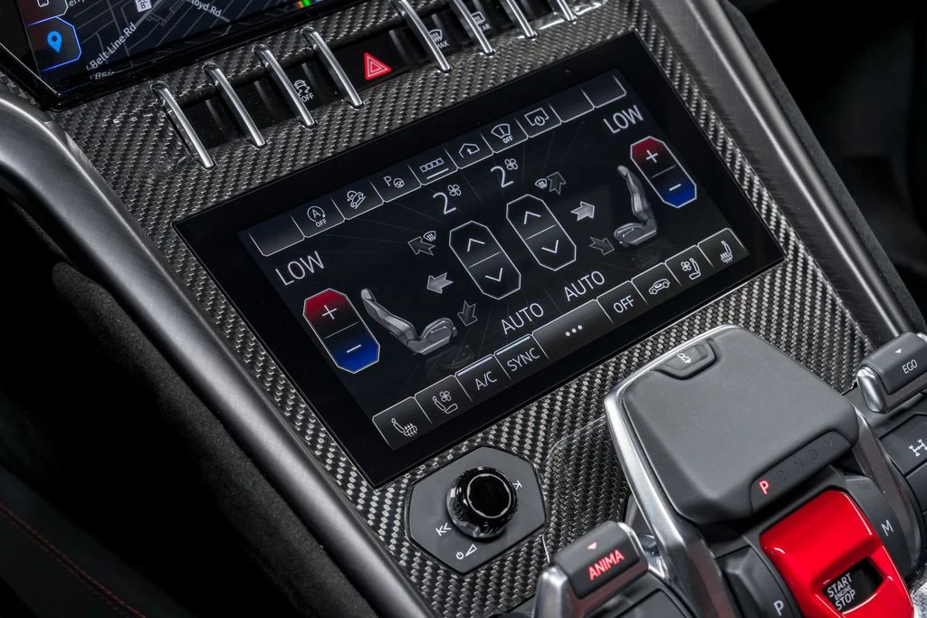 2024 Lamborghini Urus Performante, 13/30