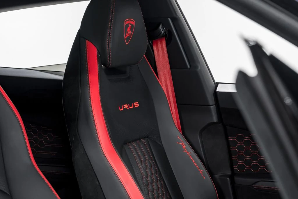 2024 Lamborghini Urus Performante, 18/30