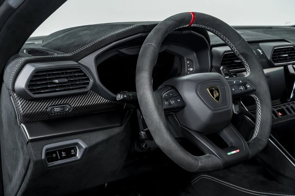 2024 Lamborghini Urus Performante, 7/30