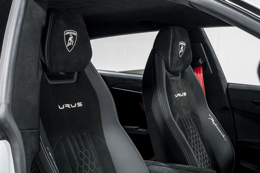 2024 Lamborghini Urus Performante, 19/30