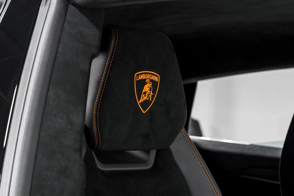 2024 Lamborghini Urus Performante, 19/30