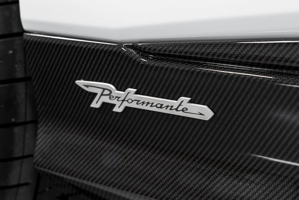 2024 Lamborghini Urus Performante, 26/30