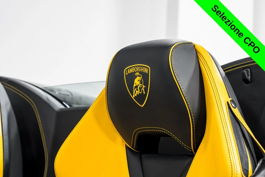 2023 Lamborghini Huracán EVO Spyder, 10/30