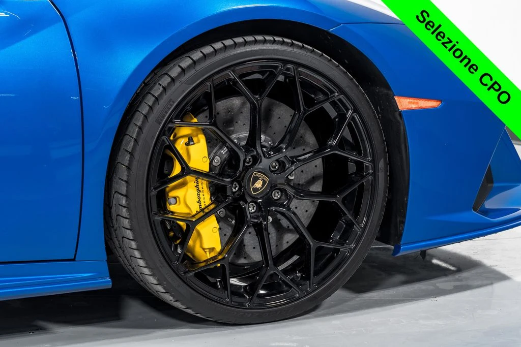 2023 Lamborghini Huracán EVO Spyder, 25/30