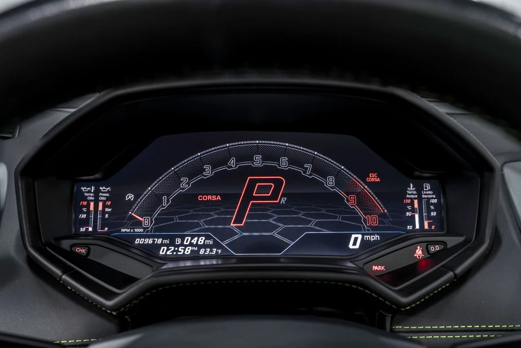 2023 Lamborghini Huracán EVO Spyder RWD, 8/30