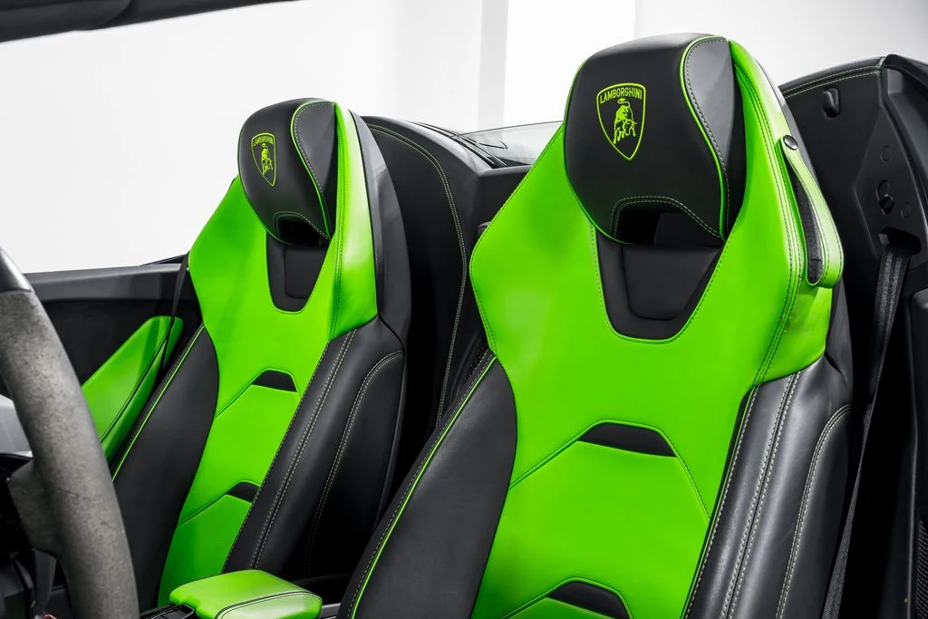 2023 Lamborghini Huracán EVO Spyder RWD, 9/30