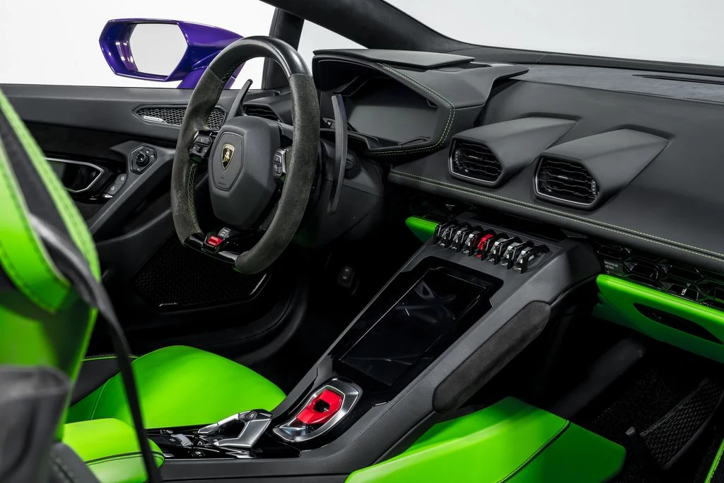 2023 Lamborghini Huracán EVO Spyder RWD, 15/30