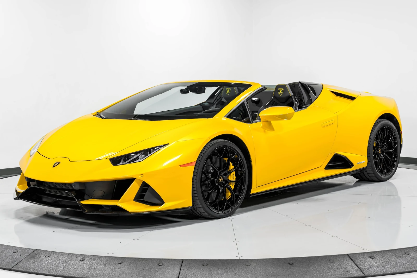2024 Lamborghini Huracán EVO Spyder, 4/30