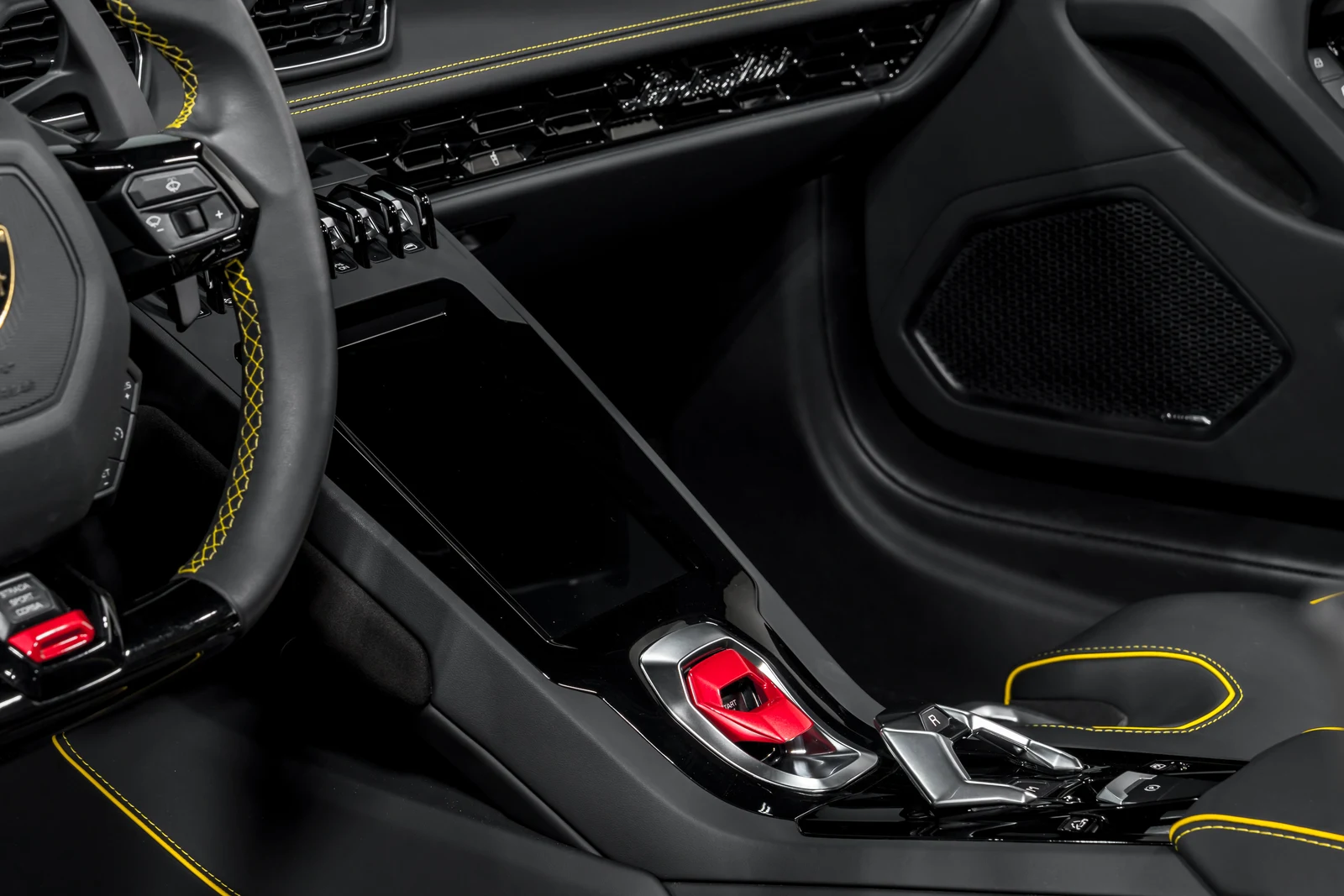 2024 Lamborghini Huracán EVO Spyder, 10/30